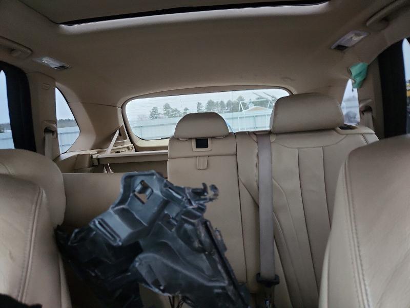Photo 10 from auction – 2015 BMW X5 with VIN 5UXKR0C58F0K68792