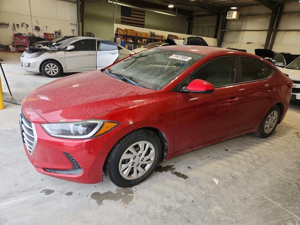 HYUNDAI ELANTRA SE 2018 with VIN KMHD74LF2JU450968 - Photo from auction