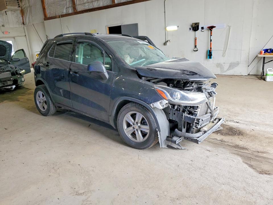 Photo 4 from auction – 2021 CHEVROLET TRAX with VIN KL7CJLSB5MB337832