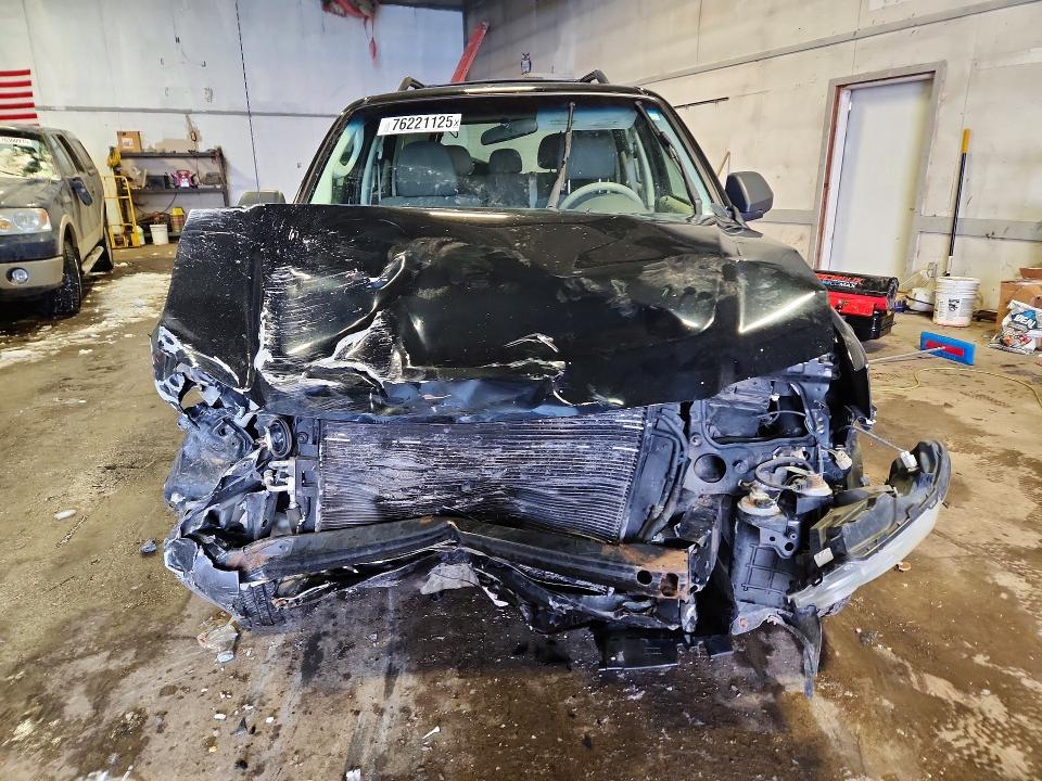 Photo 5 from auction – 2010 FORD ESCAPE XLS with VIN 1FMCU9C76AKB31529