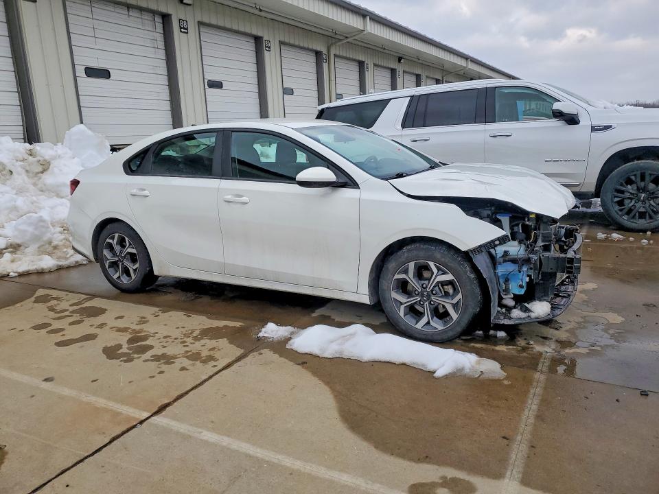 Photo 4 from auction – 2020 KIA FORTE with VIN 3KPF24AD4LE150556
