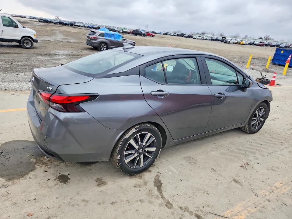 Photo 3 from auction – 2021 NISSAN VERSA with VIN 3N1CN8EV4ML877023