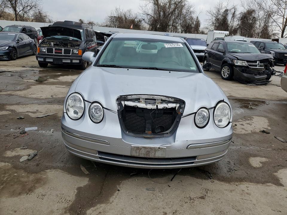 Photo 5 from auction – 2006 KIA AMANTI with VIN KNALD124265100441