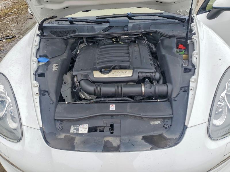 Photo 12 from auction – 2012 PORSCHE CAYENNE with VIN WP1AA2A21CLA09580