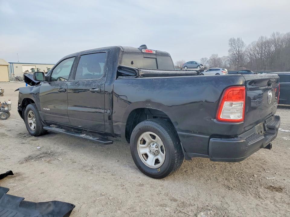 Photo 2 from auction – 2019 RAM 1500 with VIN 1C6RRFGG9KN871687