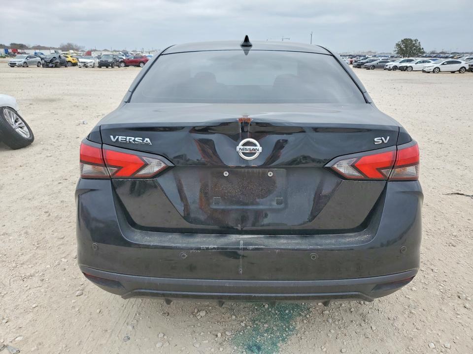 Photo 6 from auction – 2020 NISSAN VERSA with VIN 3N1CN8EV4LL902498