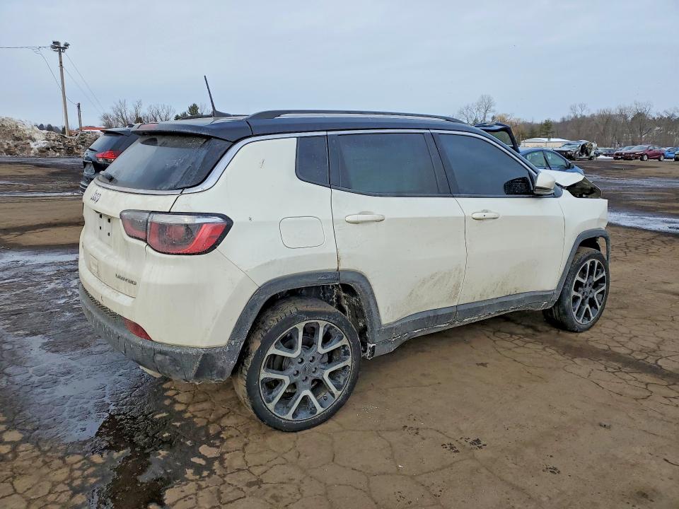 Photo 3 from auction – 2021 JEEP COMPASS with VIN 3C4NJDCB0MT525673