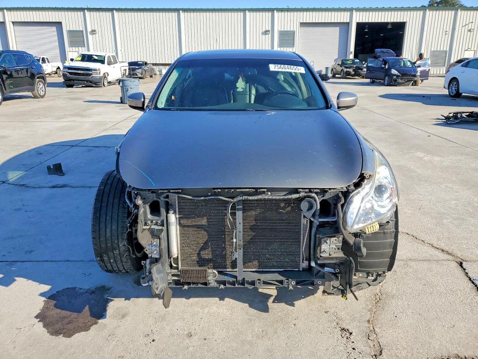 Photo 5 from auction – 2011 INFINITY G37 with VIN JN1CV6AP2BM502102