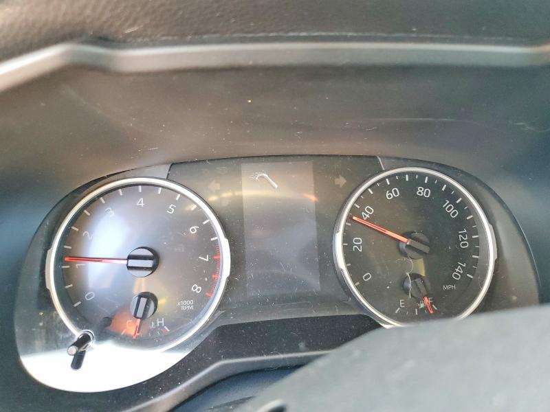 Photo 9 from auction – 2019 TOYOTA RAV4 XLE P with VIN 2T3C1RFV3KC008126
