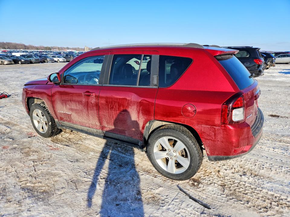 Photo 2 from auction – 2015 JEEP COMPASS with VIN 1C4NJDEB4FD370969
