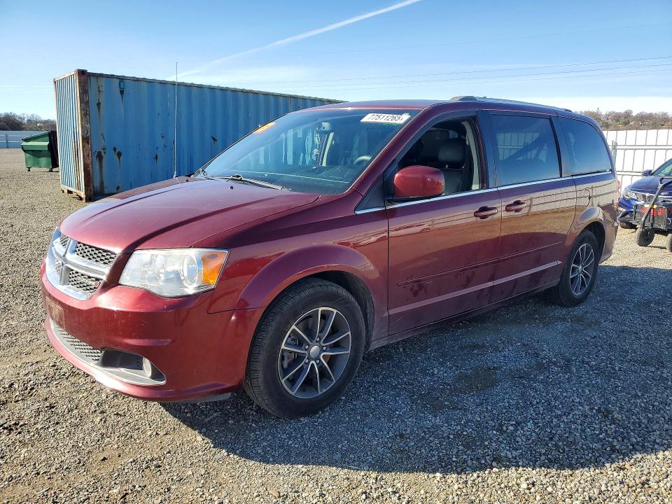DODGE GRAND CARAVAN 2017 with VIN 2C4RDGCG6HR616610 - Photo from auction