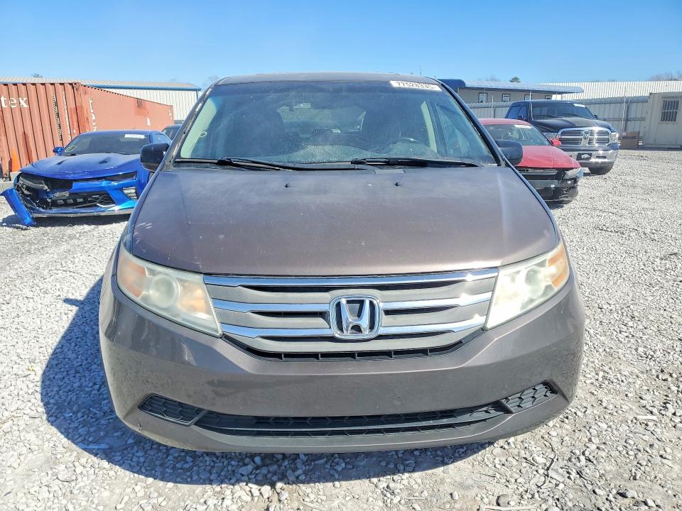 Photo 5 from auction – 2012 HONDA ODYSSEY EX with VIN 5FNRL5H68CB016859