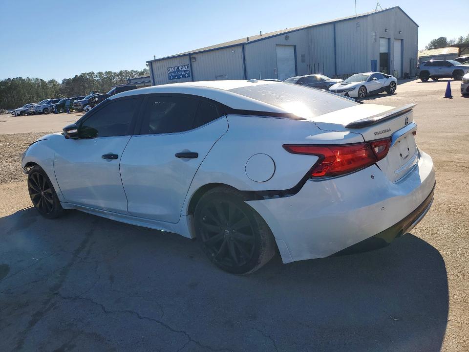 Photo 2 from auction – 2017 NISS MAXIMA with VIN 1N4AA6AP2HC452287