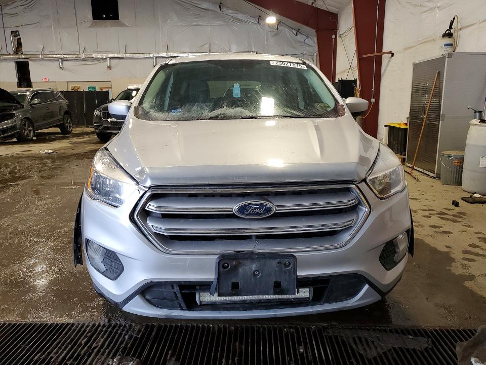 Photo 5 from auction – 2019 FORD ESCAPE with VIN 1FMCU9GD9KUA08765