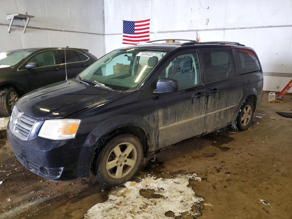 DODGE GRAND CARAVAN 2010 with VIN 2D4RN5D17AR288456 - Photo from auction