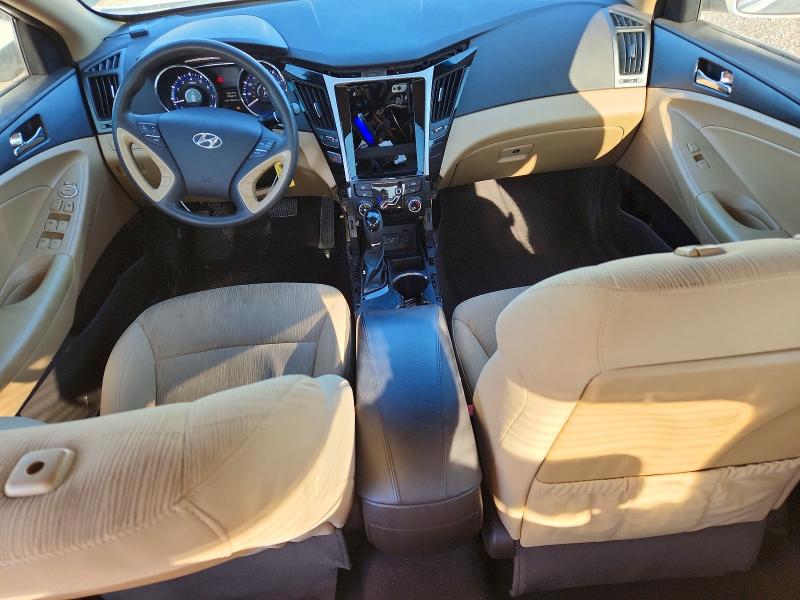 Photo 8 from auction – 2013 HYUNDAI SONATA with VIN 5NPEB4AC5DH800673