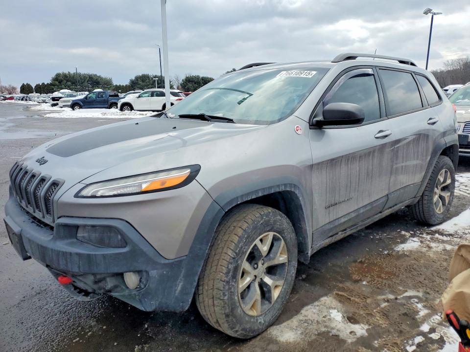 JEEP CHEROKEE 2015 with VIN 1C4PJMBS5FW785848 - Photo from auction