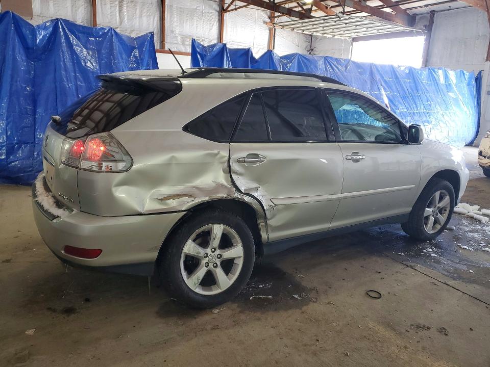 Photo 3 from auction – 2008 LEXUS RX with VIN 2T2HK31U28C066742