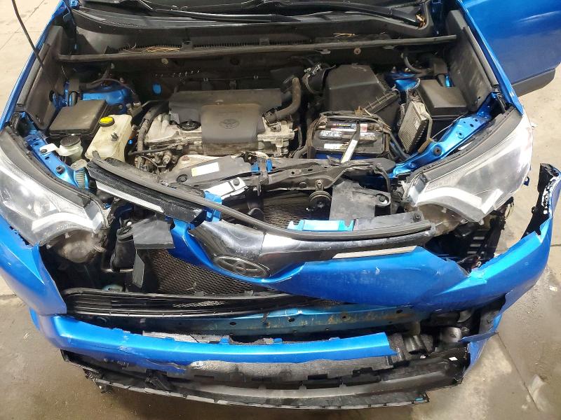 Photo 12 from auction – 2017 TOYOTA RAV4 with VIN 2T3BFREV8HW574126