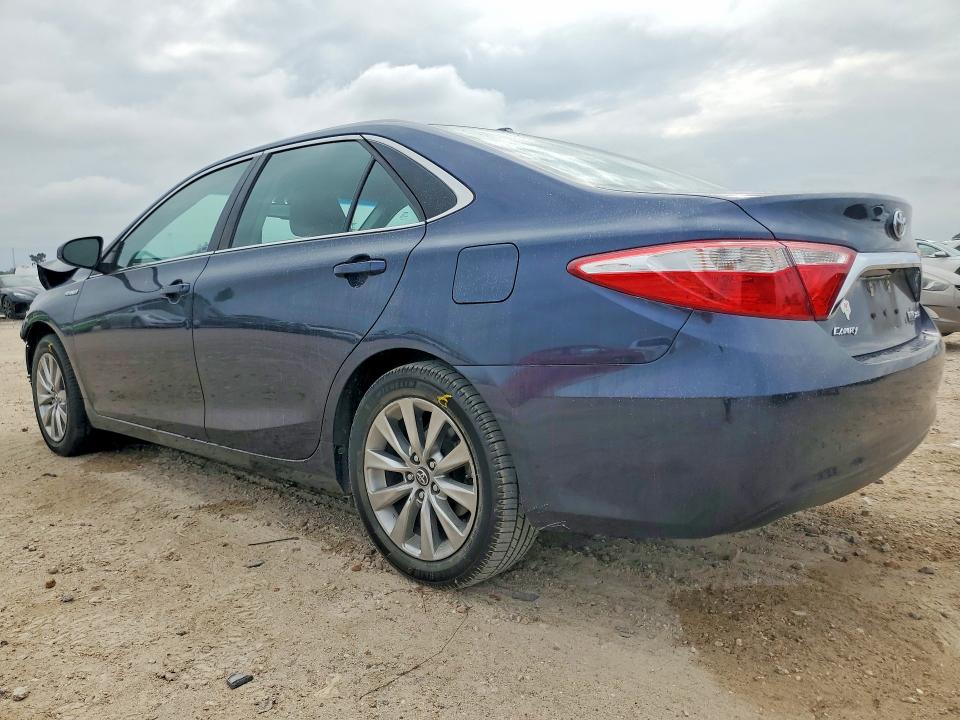 Photo 2 from auction – 2017 TOYOTA CAMRY with VIN 4T1BD1FK2HU209591