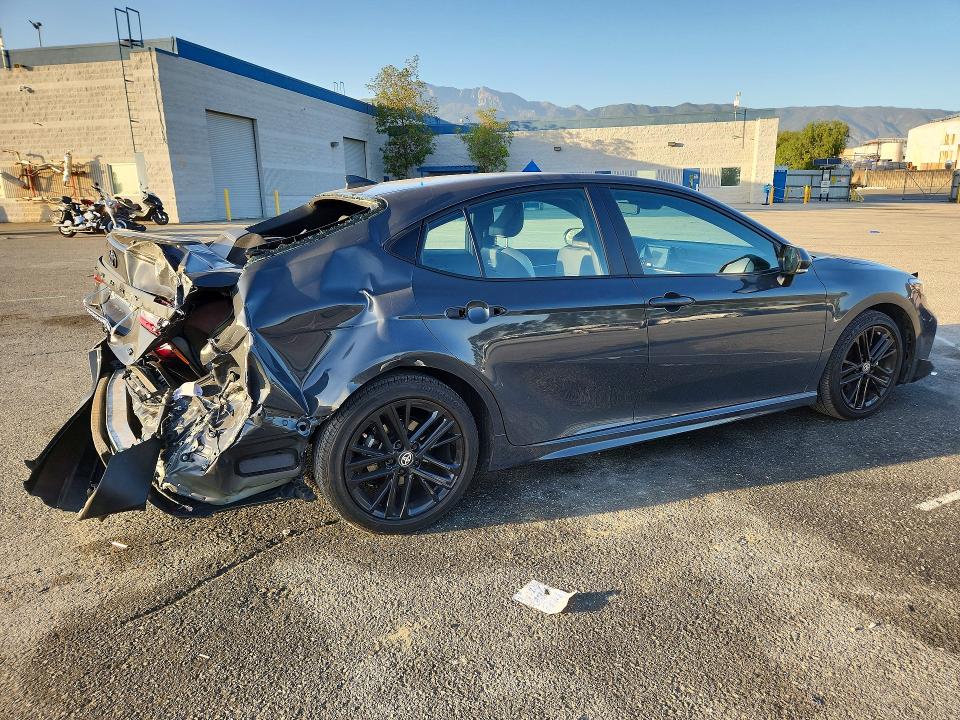 Photo 3 from auction – 2025 TOYOTA CAMRY with VIN 4T1DAACK5SU052345