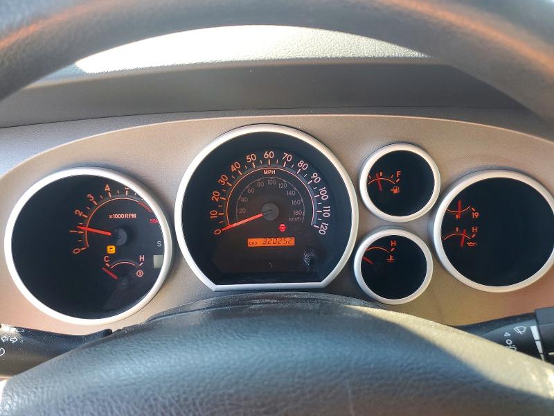 Photo 9 from auction – 2011 TOYOTA TUNDRA CRE with VIN 5TFEY5F15BX099565