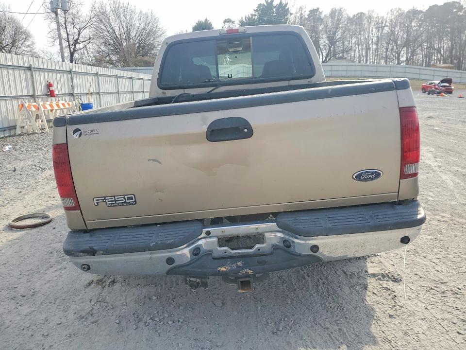 Photo 6 from auction – 2004 FORD F250 with VIN 1FTNW21L34EB55188