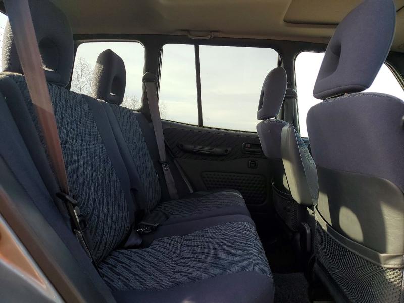 Photo 11 from auction – 2000 TOYOTA RAV4 with VIN JT3HP10V5Y0243674