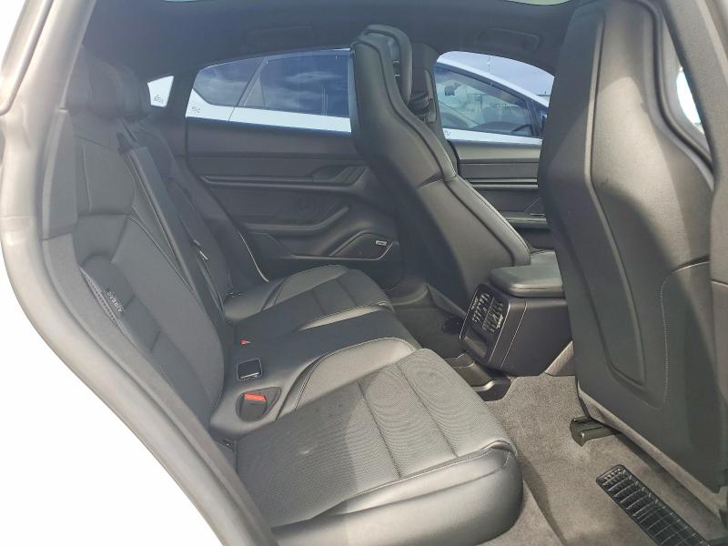 Photo 10 from auction – 2021 PORSCHE TAYCAN with VIN WP0AA2Y10MSA13466