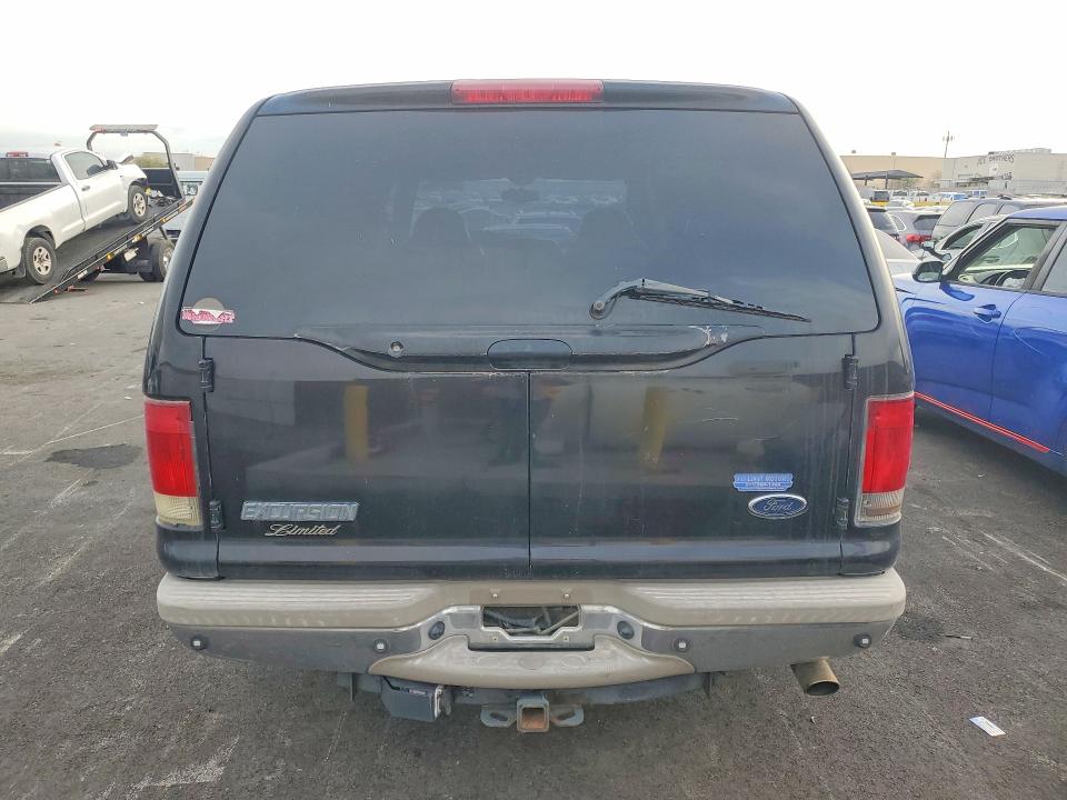 Photo 6 from auction – 2001 FORD EXCURSION with VIN 1FMNU42L01EC29903