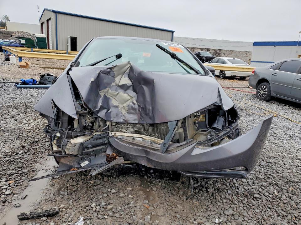 Photo 5 from auction – 2014 HONDA CIVIC with VIN 2HGFB2F65EH522011