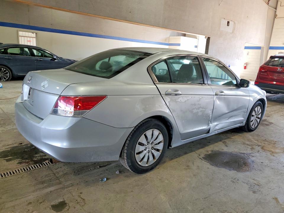 Photo 3 from auction – 2010 HONDA ACCORD with VIN 1HGCP2F30AA127141