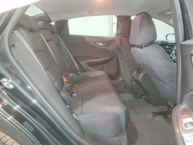 Photo 10 from auction – 2016 CHEVROLET MALIBU LT with VIN 1G1ZE5ST6GF323871