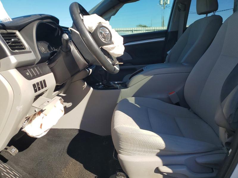 Photo 7 from auction – 2017 TOYOTA HIGHLANDER with VIN 5TDZARFH4HS029421