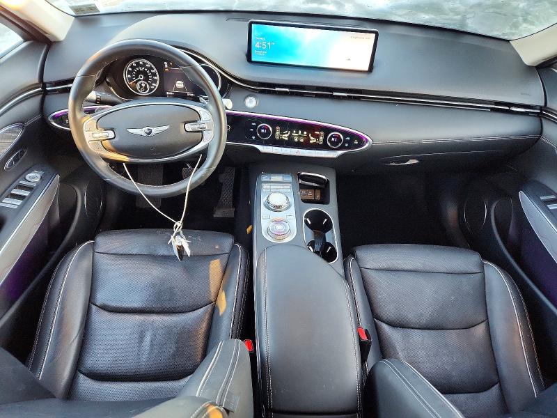 Photo 8 from auction – 2023 GENESIS GV70 with VIN KMUMADTB8PU135701