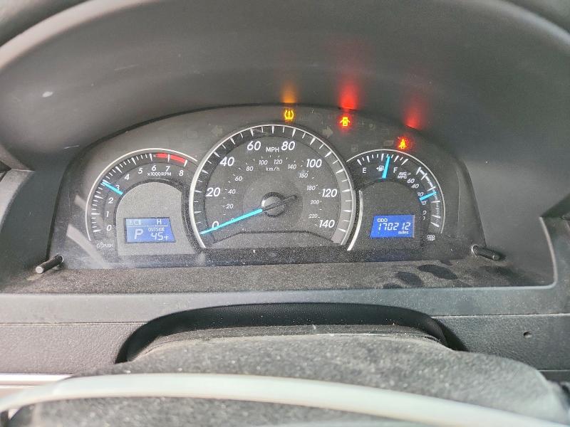 Photo 9 from auction – 2014 TOYOTA CAMRY with VIN 4T4BF1FK8ER438031