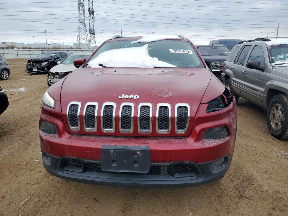 Photo 5 from auction – 2017 JEEP CHEROKEE with VIN 1C4PJMCS2HW646990