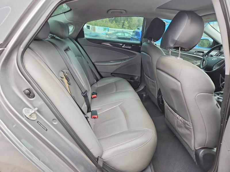 Photo 10 from auction – 2014 HYUNDAI SONATA SE with VIN 5NPEC4AB0EH845350