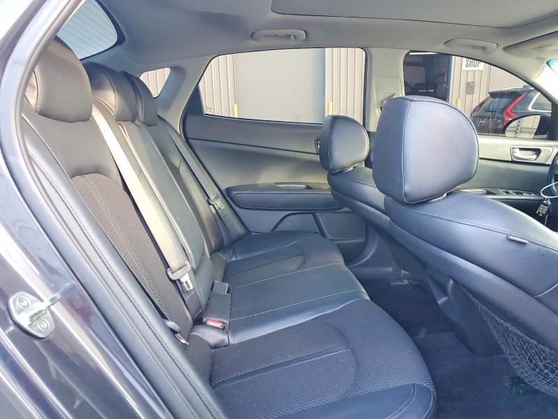 Photo 10 from auction – 2019 KIA OPTIMA with VIN 5XXGT4L33KG280842