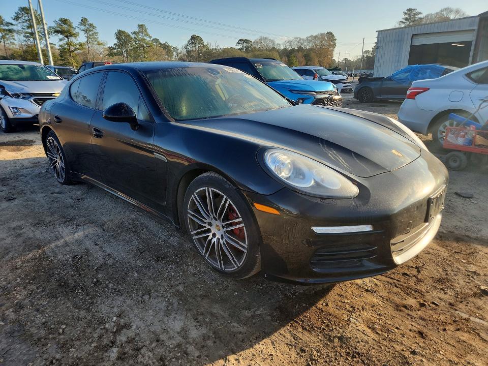 Photo 4 from auction – 2016 PORSCHE PANAMERA 2 with VIN WP0AA2A74GL000665