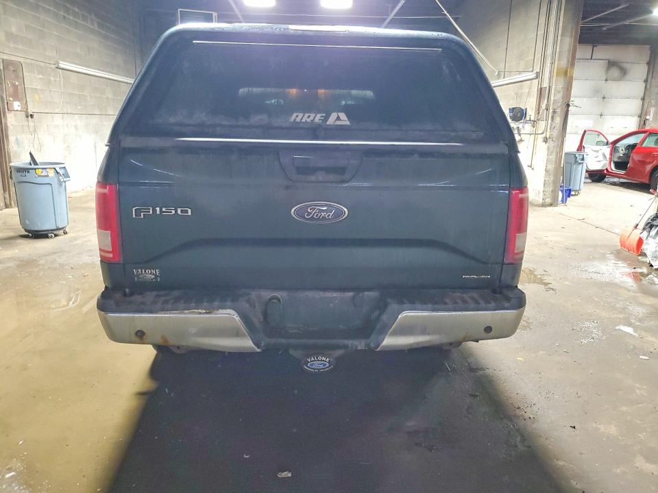صورة رقم 6 من المزاد - 2016 FORD F150 مع VIN 1FTMF1E81GKD02822