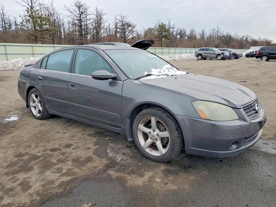 Photo 4 from auction – 2005 NISSAN ALTIMA with VIN 1N4BL11D95C117207