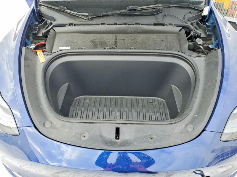 Photo 11 from auction – 2025 TESLA MODEL Y with VIN 7SAYGDEE2SF300687