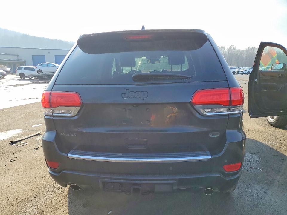 Photo 6 from auction – 2015 JEEP GRAND CHER with VIN 1C4RJFCG0FC667156