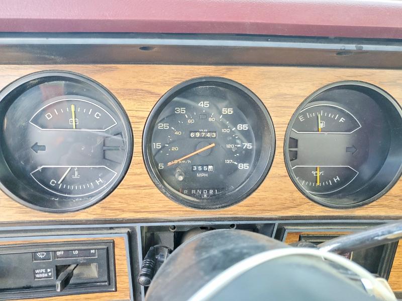 Photo 9 from auction – 1987 DODGE W-SERIES with VIN 1B7HW04T4HS421967