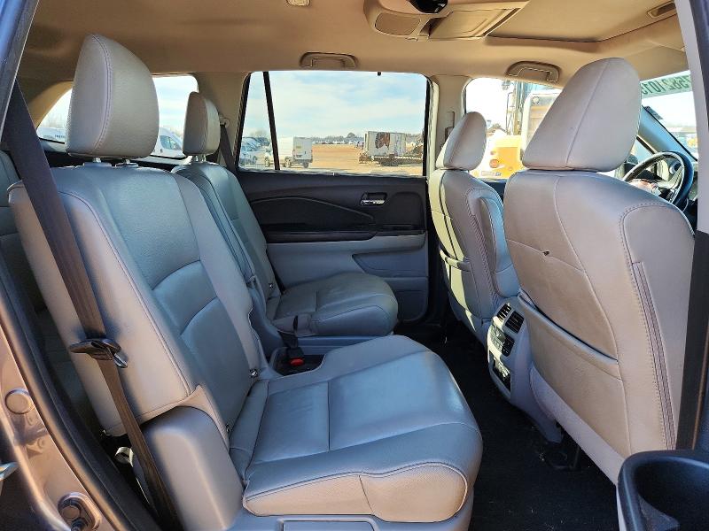 Photo 11 from auction – 2019 HONDA PILOT with VIN 5FNYF5H65KB041784