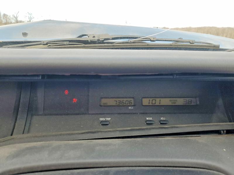 Photo 9 from auction – 2000 TOYOTA AVALON with VIN 4T1BF28B1YU078456