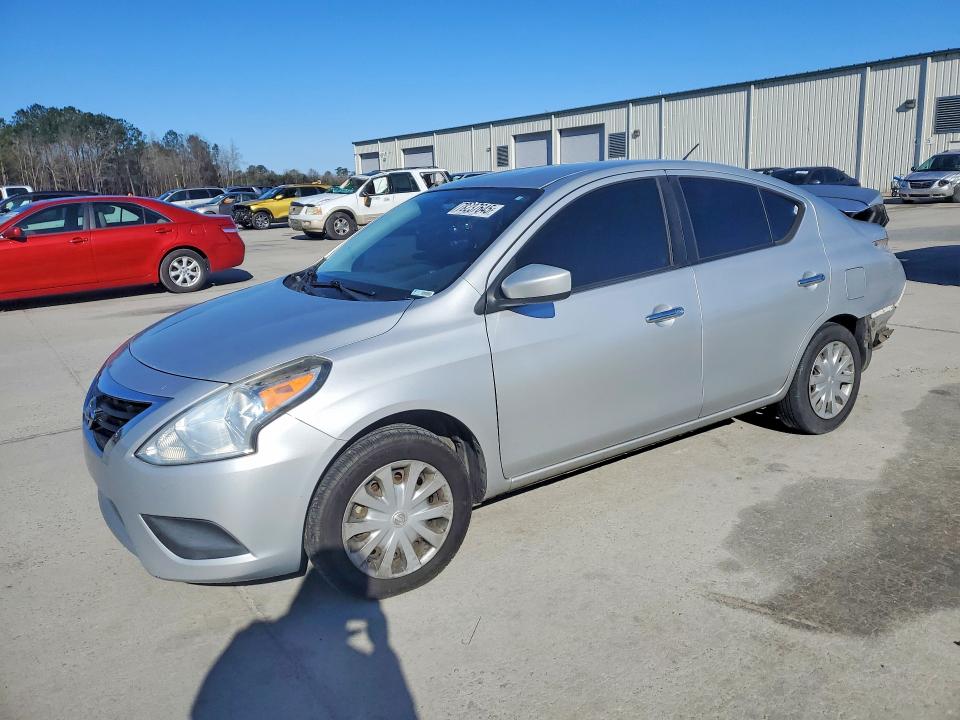 NISSAN VERSA 2016 with VIN 3N1CN7AP3GL870540 - Photo from auction