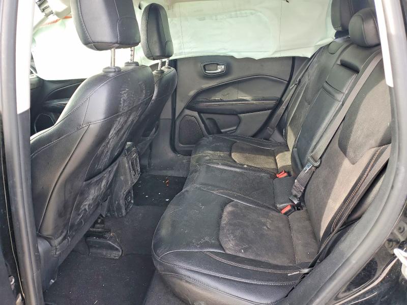 Photo 11 from auction – 2018 JEEP COMPASS with VIN 3C4NJDBB0JT373519