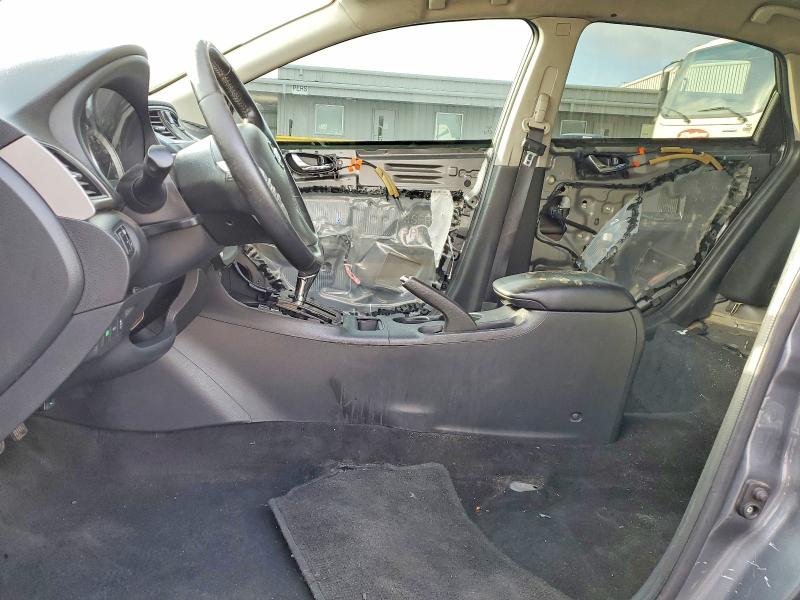 Photo 7 from auction – 2015 NISSAN SENTRA with VIN 3N1AB7AP4FY243265